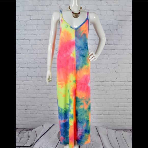BN Zenana Premium Plus Size Tie Dye V Neck Maxi Dress With Pockets Various - Picture 3 of 11